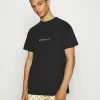 Mennace CLUB EST - T-Shirt Print - Black, Unisex