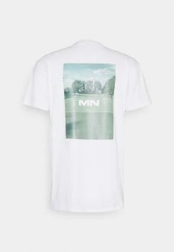Mennace CLUB TENNIS COURT UNISEX - T-Shirt Print - White 23 Mennace CLUB TENNIS COURT UNISEX - T-Shirt Print - White -Mennace Speichern 28587e5bef1745f1841f6206e0102061