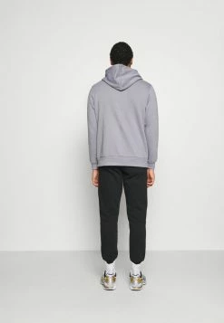 Mennace ESSENTIAL RELAXED ZIP TRHOUGH HOODIE UNISEX - Sweatjacke - Grey -Mennace Speichern 2878b369d1e247c186860ba1267aed9e