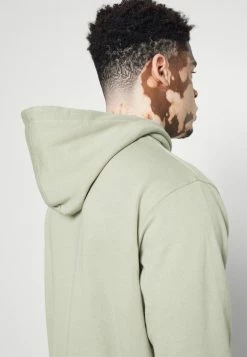 Mennace ESSENTIAL HOODIE UNISEX - Sweatshirt - Light Green -Mennace Speichern 2c002458030a4969bb276f66f345aa1f