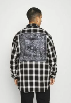 Mennace ROSEBOWL BANDANA AND CHECK SHIRT - Hemd - Black, Herren 8 Mennace ROSEBOWL BANDANA AND CHECK SHIRT - Hemd - Black, Herren -Mennace Speichern 4ec0f9ac24234ea2a17897942f7e0e24