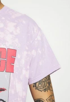 MENNACE MAD CITY - T-Shirt Print - Lilac, Herren -Mennace Speichern 6ad8cc6cd5b847fea40c5d5e3cce462a