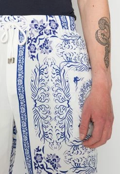 MENNACE FLORAL - Shorts - White, Herren -Mennace Speichern 7033f8ba80ec4950ba0e892667ee8355