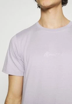 Mennace UNISEX ESSENTIAL DROP SHOULDER SS T SHIRT - T-Shirt Print - Purple -Mennace Speichern 82587b90ae334eb1978e7802a3e15dc5