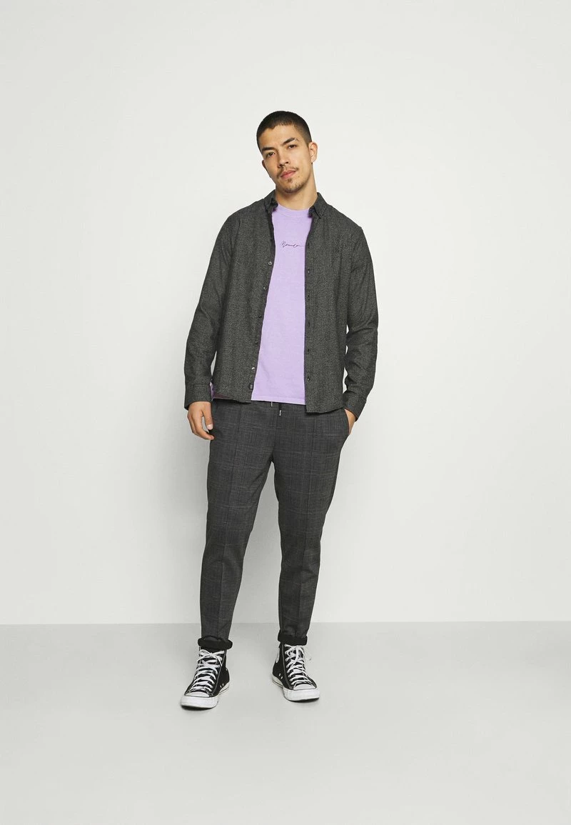 Mennace NEW PARADISE REGULAR - T-Shirt Print - Purple, Herren 2 Mennace NEW PARADISE REGULAR - T-Shirt Print - Purple, Herren – Bild 2