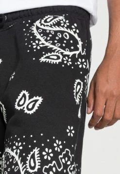 MENNACE UNISEX - Shorts - Black -Mennace Speichern 89fc3e8dbd714352b216b52300f5f2f7