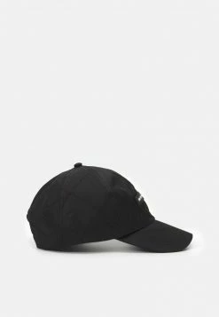 Mennace QUILTED BASEBALL - Cap - Black, Unisex -Mennace Speichern 8f769f03277e409aaabf21640597aeb6
