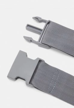 Mennace ON THE RUN BELT BAG UNISEX - Gürteltasche - Grey -Mennace Speichern 97bccc12294c4ab580c4d0916be4cdda