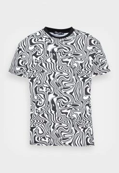 MENNACE UNISEX WAVY PRINT - T-Shirt Print - Multi 8 MENNACE UNISEX WAVY PRINT - T-Shirt Print - Multi -Mennace Speichern a8c8516a760c4c4b95079517f0d96be5