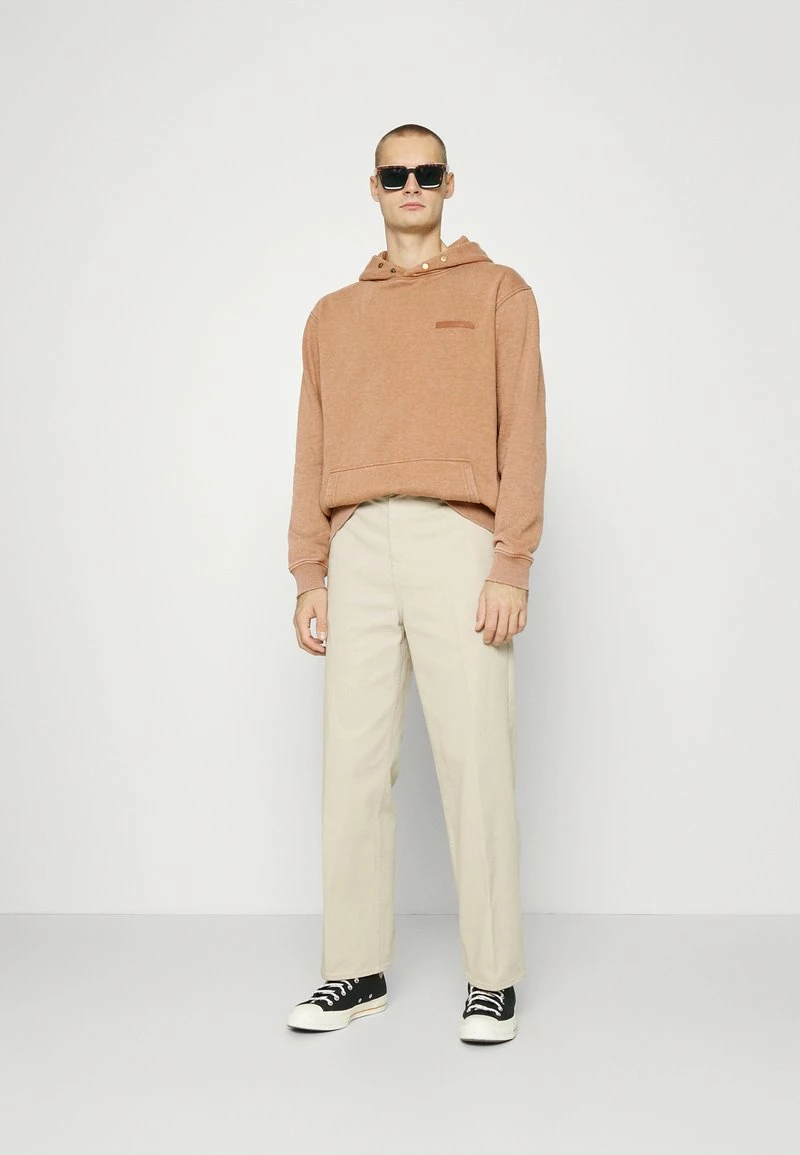 Mennace UNISEX - Sweatshirt - Brown 2 Mennace UNISEX - Sweatshirt - Brown – Bild 2