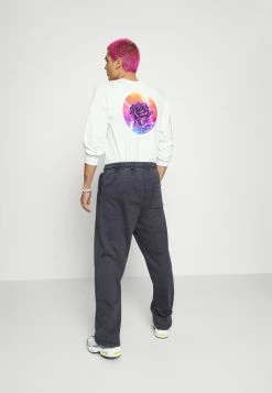 Mennace LOOSE FIT JOGGER - Jogginghose - Dark Grey, Herren 9 Mennace LOOSE FIT JOGGER - Jogginghose - Dark Grey, Herren -Mennace Speichern bd1c6f0eaf29483c80b533b5398502ef