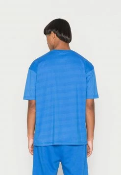 MENNACE ESSENTIAL UNISEX - T-Shirt Basic - Blue -Mennace Speichern c001e795f65c4c66a6548199d7984c17