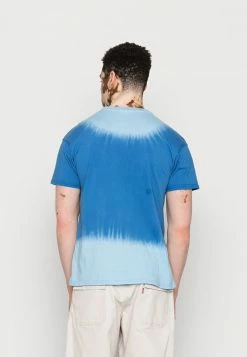 MENNACE UNISEX DIP - T-Shirt Print - Blue -Mennace Speichern c263b84ac5814d7698aa8fac11f5ad26