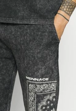 Mennace ROSEBOWL BANDANA REGULAR JOGGER - Jogginghose - Black, Herren 11 Mennace ROSEBOWL BANDANA REGULAR JOGGER - Jogginghose - Black, Herren -Mennace Speichern c7140f701e2b4468bc5e4bffc9547f71