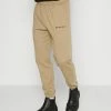 Mennace ESSENTIAL REGULAR JOGGER - Jogginghose - Light Brown, Herren