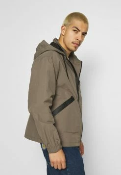 Mennace Leichte Jacke - Brown, Herren -Mennace Speichern d02e9417e5514ffcbe2213e53c6127a5