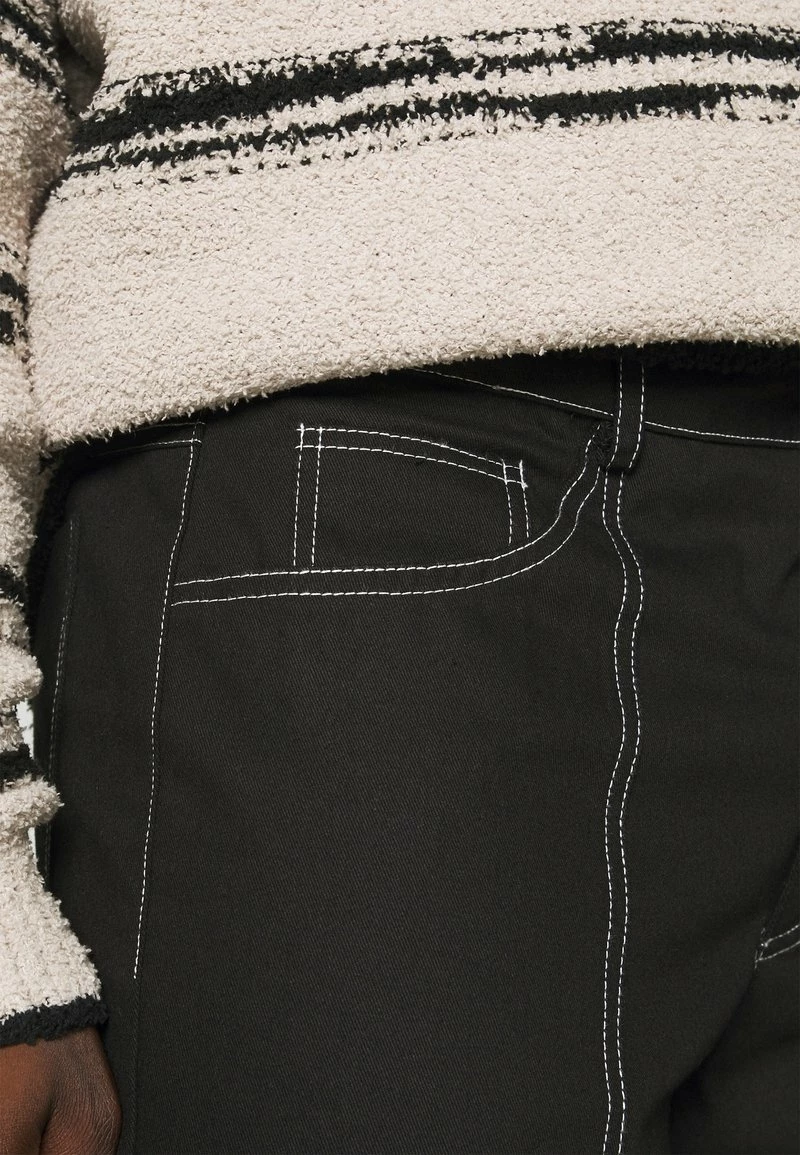 Mennace MIRROR CONTRAST STITCH TROUSER - Cargohose - Black, Herren 5 Mennace MIRROR CONTRAST STITCH TROUSER - Cargohose - Black, Herren – Bild 5