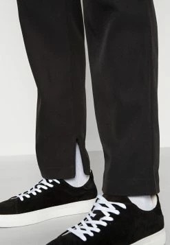 MENNACE ZIP HEM TAILORED - Stoffhose - Black, Herren -Mennace Speichern e2b86ae8b4ad4655a544e64a5f17f916