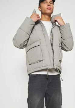 Mennace EVIAN PUFFER JACKET UNISEX - Winterjacke - Light Grey -Mennace Speichern eba59ec5857a4f9ab3592a74498aef15