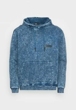 MENNACE WASHED BADGE HOODIE UNISEX - Kapuzenpullover - Blue -Mennace Speichern fa6f0bb21be44332b42dfd3b69d0ed98